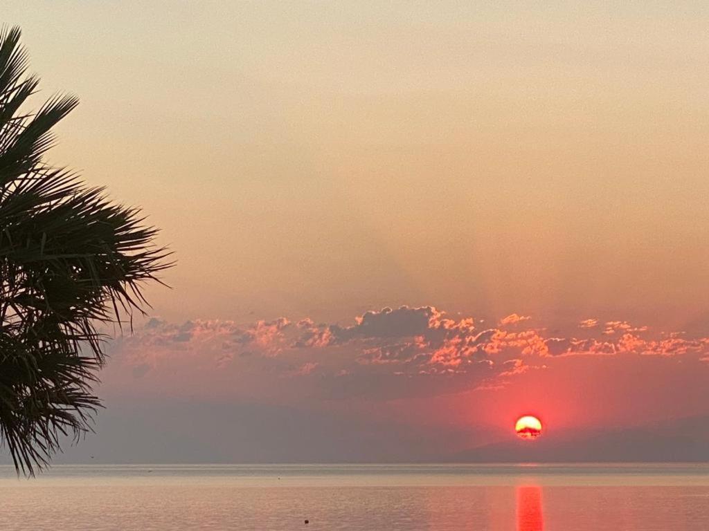 Louzoia Bay Villa Vlicha  Esterno foto